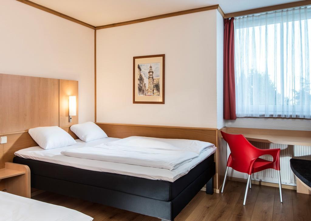 Ibis Hotel Эйзенах Экстерьер фото